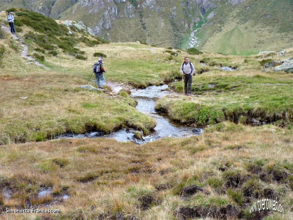 37 Solo noi tra autunno e ruscelli.JPG